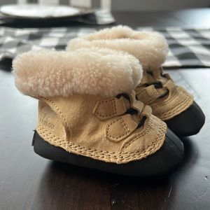 Sorel Baby Caribooties Size 1